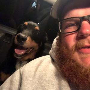 Meet your Posher, Zachery